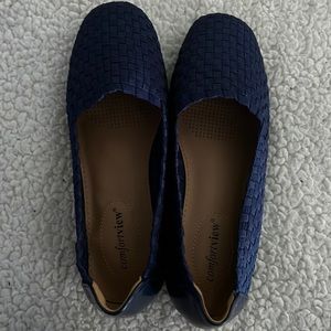 ***BRAND NEW*** Comfortview slip on shoes
